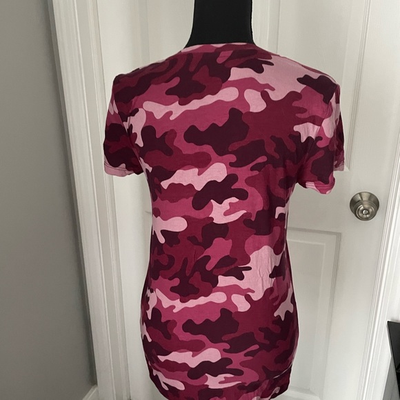 Gap tee - Picture 3 of 5